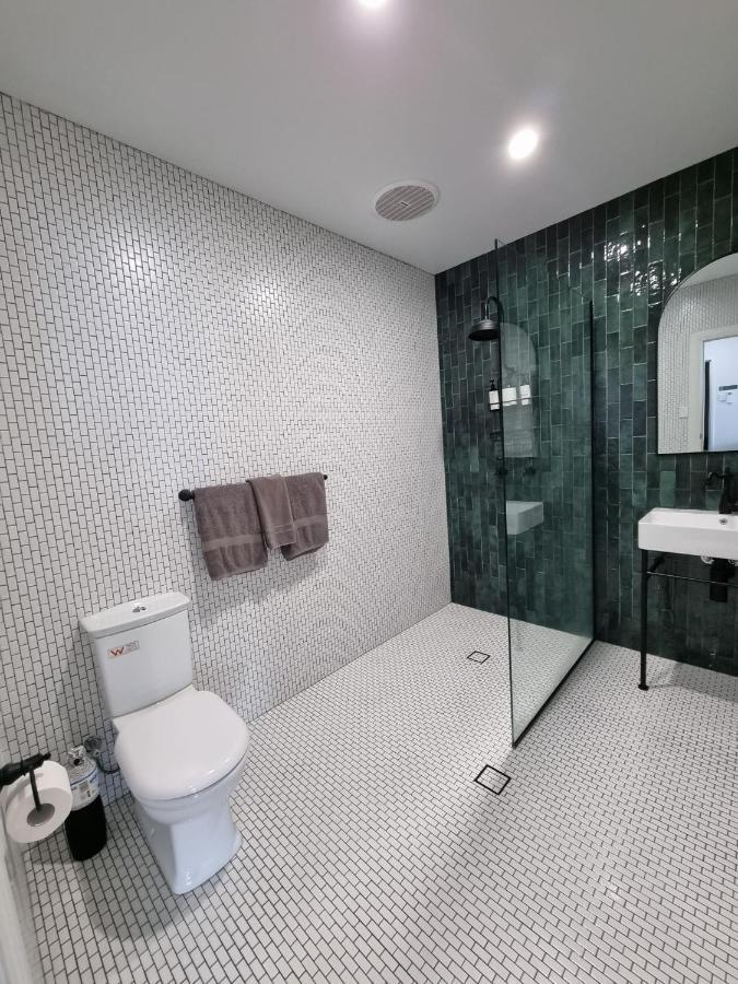 The Sherwood Hotel リズモー エクステリア 写真